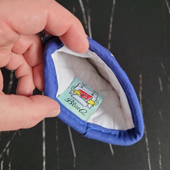 Oven Mitt "Dear Wine, Yes" Funny Floral Quilted Glove Kitchen Gift - Picture 6 of 6